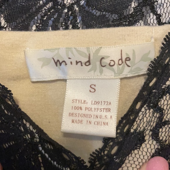 MIND CODE Dress with Black Lace Overlay - Picture 6 of 6